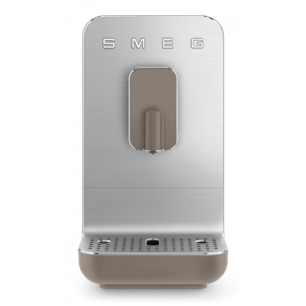 Фото - Кавомашина Smeg BCC11TPMEU Фото - Кавомашина Smeg BCC11TPMEU