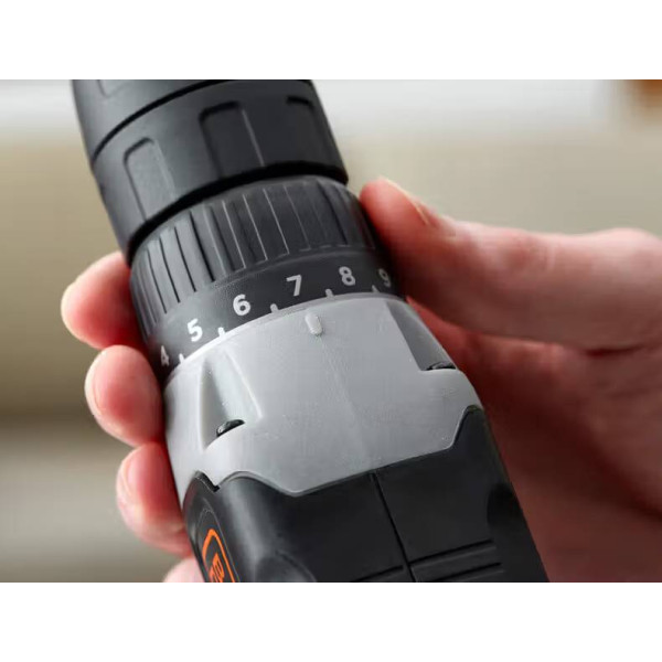 Фото - Дриль-шуруповерт Black&Decker BCD001C1