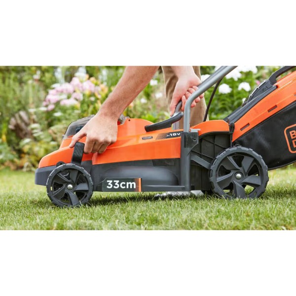 Фото - Газонокосилка аккумуляторная Black&Decker BCMW33184L2