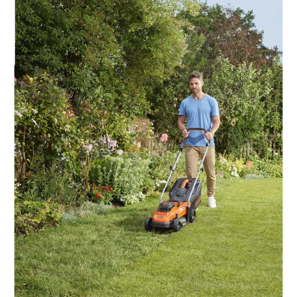 Фото - Газонокосарка акумуляторна Black&Decker BCMW3336L2