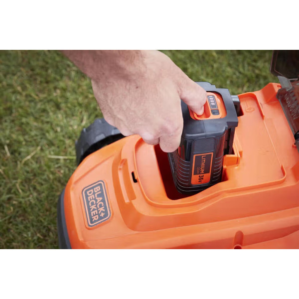 Фото - Газонокосарка акумуляторна Black&Decker BCMW3336L2