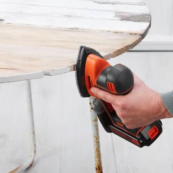Фото - Виброшлифовочная машина Black&Decker BDCDS18N