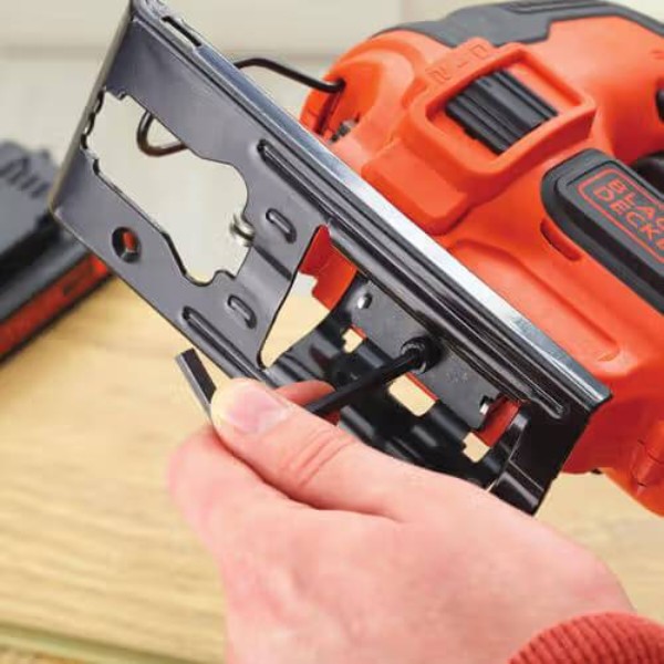 Фото - Електролобзик Black&Decker 18В Li-Ion (BDCJS18)