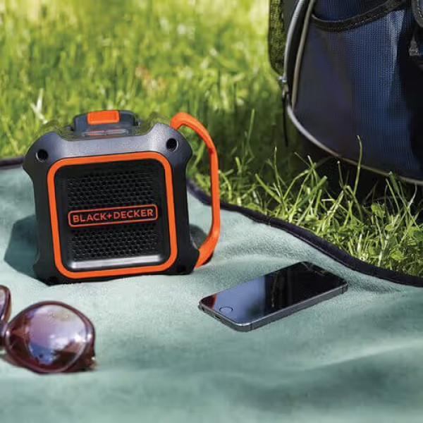 Фото - Портативна акустика Black&Decker 18 В Bluetooth (BDCSP18N)