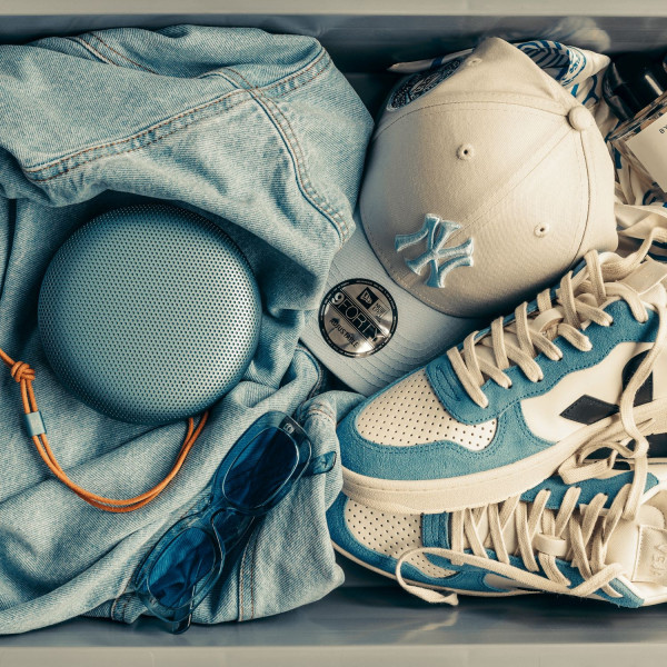 Фото - Портативна акустика Bang & Olufsen Beosound A1 3rd Gen Eucalyptus Green (1736009)