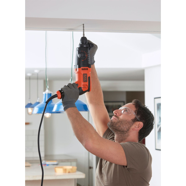 Фото - Перфоратор Black&Decker BEHS01