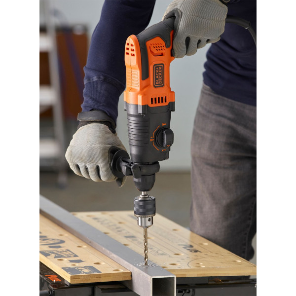 Фото - Перфоратор Black&Decker BEHS01