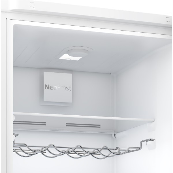 Фото - Холодильник Beko RCNA366K30W