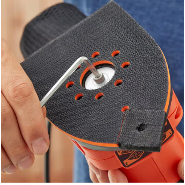 Фото - Віброшліфовальна машина Black&Decker BEW200