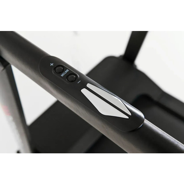 Фото - Бігова доріжка Toorx TRAVELLER