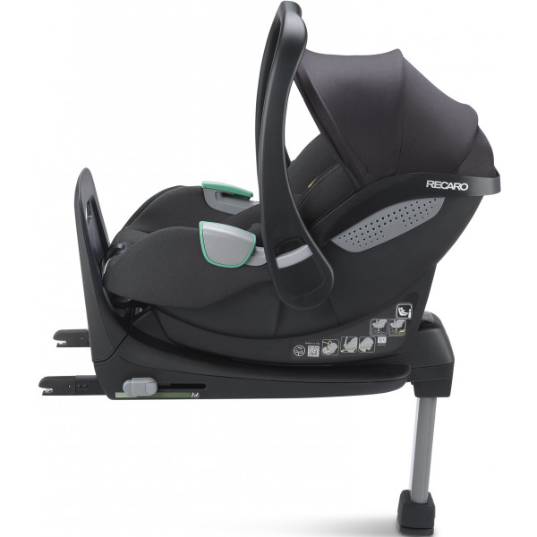 Фото - Автокресло RECARO Avan Fibre Black