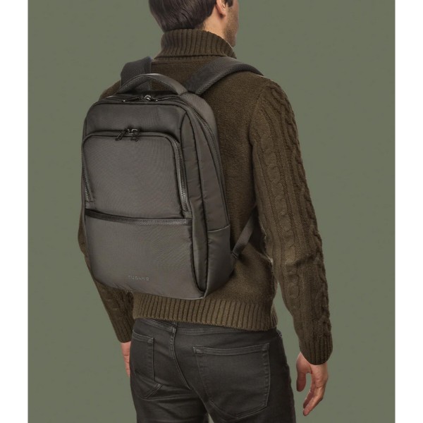 Фото - Рюкзак для ноутбуку Tucano Luna Gravity AGS 15.6'' Black (BKLUN15-AGS-BK)