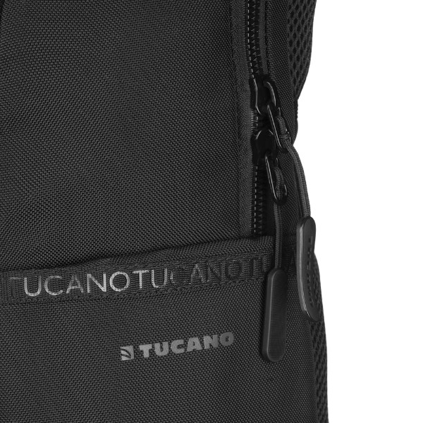 Фото - Рюкзак для ноутбука Tucano Terra Gravity AGS 15.6'' Black (BKTER15-AGS-BK)