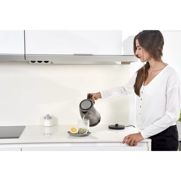 Фото - Электрический чайник Black&Decker BXKE2201E