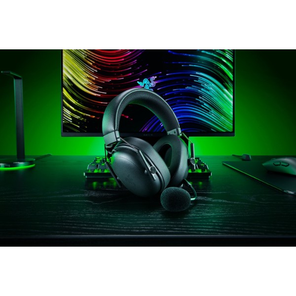 Фото - Гарнітура бездротова ігрова Razer Blackshark V3 Wireless, Black (RZ04-05410100-R3M1)