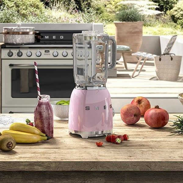 Фото - Блендер стационарный Smeg BLF01PKEU