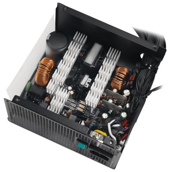 Фото - Блок питания для ПК Deepcool PL650D 650W (R-PL650D-FC0B-EU-V2)