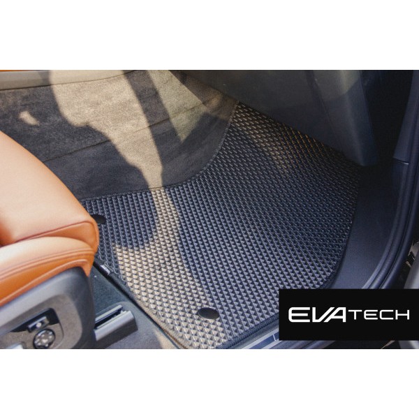 Фото - Килимки з екошкіри в салон авто EVAtech ECO для X7 (G07) BMW 2018 1 покоління SUV EU BM22036CB5BW8BBB