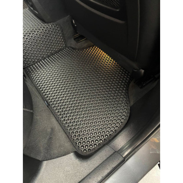 Фото - EVA килимки в салон авто EVAtech для X3 (F25) BMW 2010-2017 2 покоління SUV EUBM321CB5BW4RBB