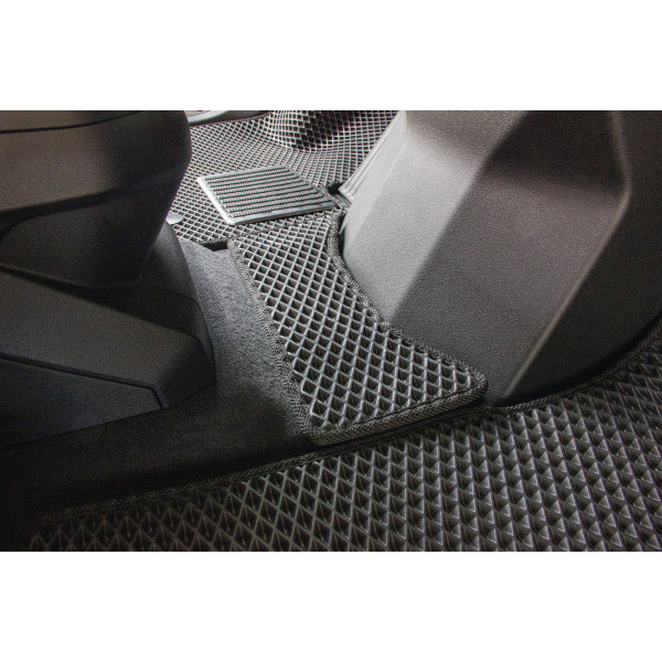 Фото - EVA коврики в салон авто EVAtech для iX (I20) xDrive50 BMW 2021 1 поколение SUV EU (BM44070PDL5BW8RBB)