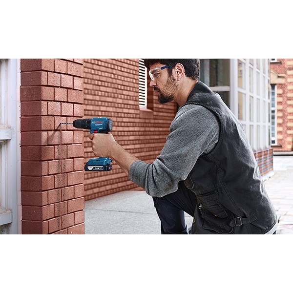 Фото - Шуруповерт Bosch GSB 185-LI (0.601.9K3.100)