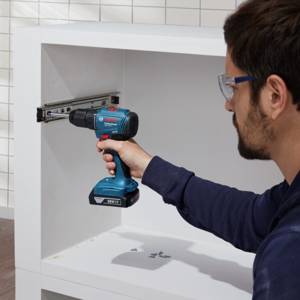 Фото - Шуруповерт Bosch GSR 185-LI (0.601.9K3.000)