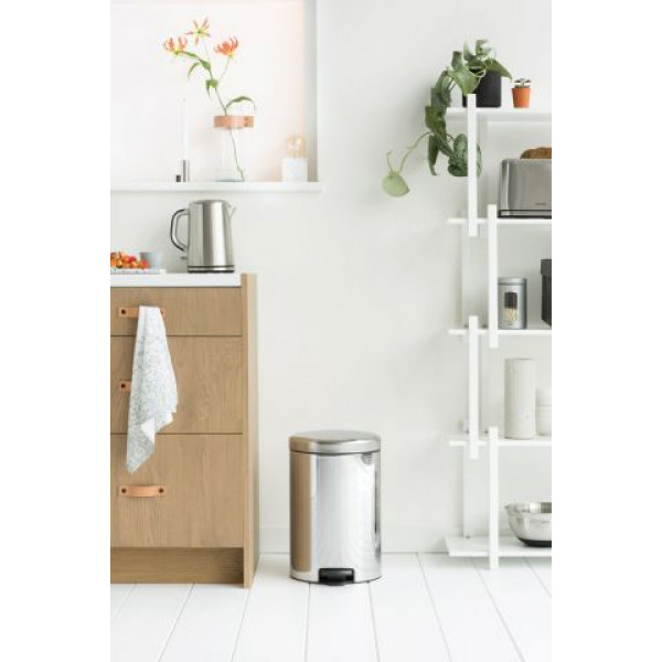 Фото - Бак для сміття з педаллю Brabantia 20 л 113 987