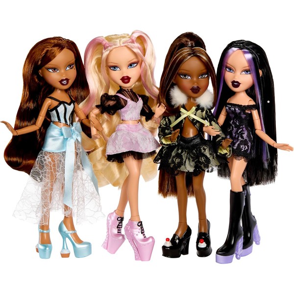 Фото - Кукольный набор Bratz серии Stylin' Birthday — ХЛОЯ с аксессуарами (596011)