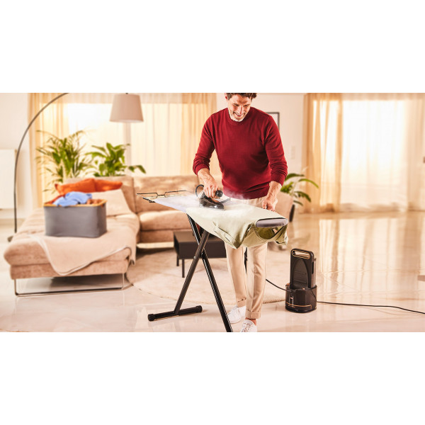 Фото - Утюг с парогенератором Braun CareStyle 9 IS9090BK