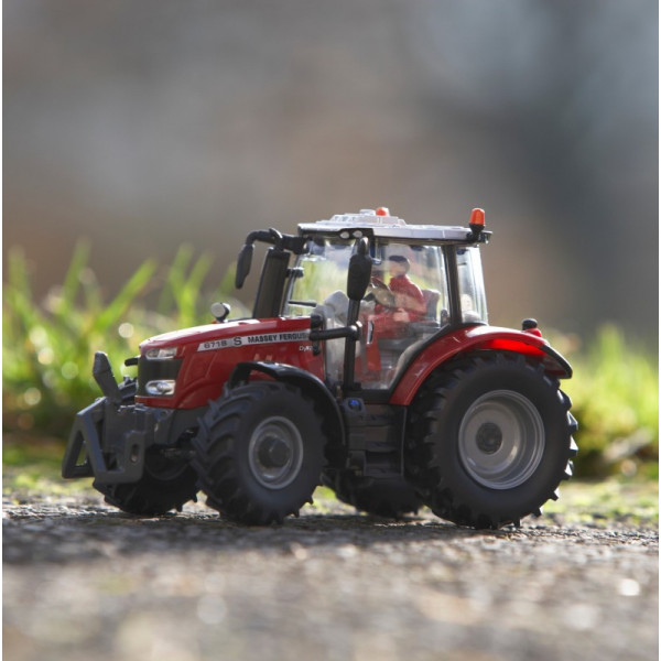 Фото - Колекційна сільськогосподарська техніка Britains Трактор Massey Ferguson 6718 S 1:32 (43235)