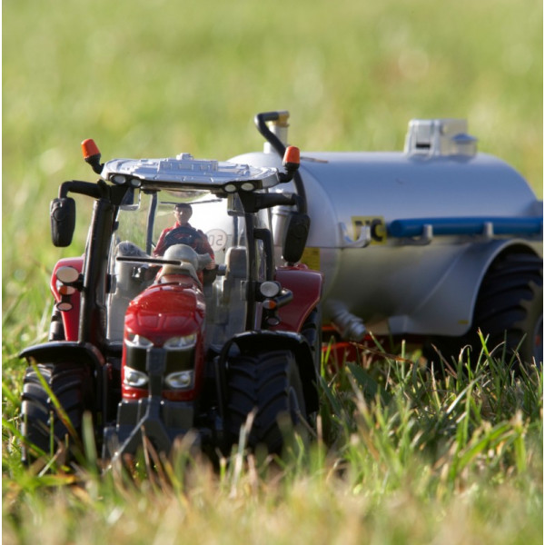 Фото - Колекційна сільськогосподарська техніка Britains Трактор Massey Ferguson 6718 S 1:32 (43235)