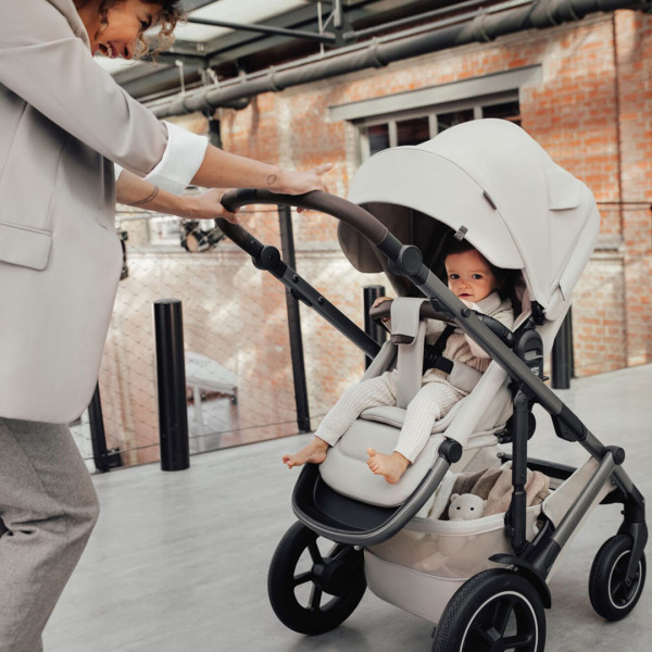 Фото - Коляска прогулочная Britax-Romer SMILE 5Z LUX Linen Grey