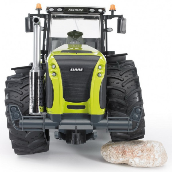 Фото - Наземна спецтехніка BRUDER Трактор Claas Xerion 5000 1:16 (03015)