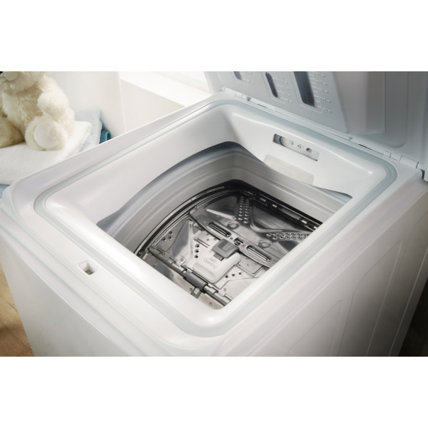 Фото - Стиральная машина Indesit BTW E71253P (EU)