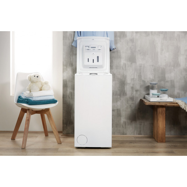 Фото - Стиральная машина Indesit BTW E71253P (EU)