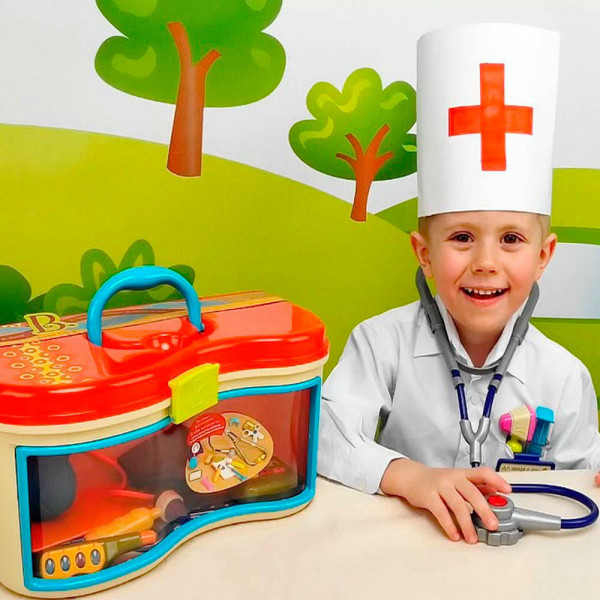 Фото - Сюжетно-рольова гра. Набір-професій Battat Добрий доктор Ай-Болит (12 аксесуарів, світло, звук) (BX1230Z)