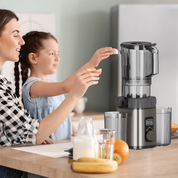 Фото - Соковитискач шнековий Black&Decker BXJE4800E