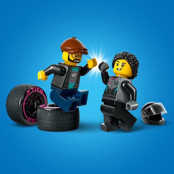 Фото - Конструктор LEGO City Автомобіль для перегонів й автовоз (60406)