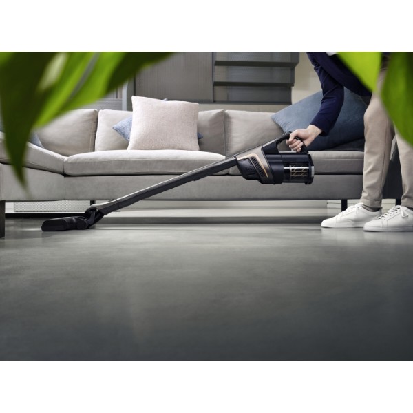 Фото - Пылесос ручной для дома Miele SOML0 31 Triflex HX2 Pro