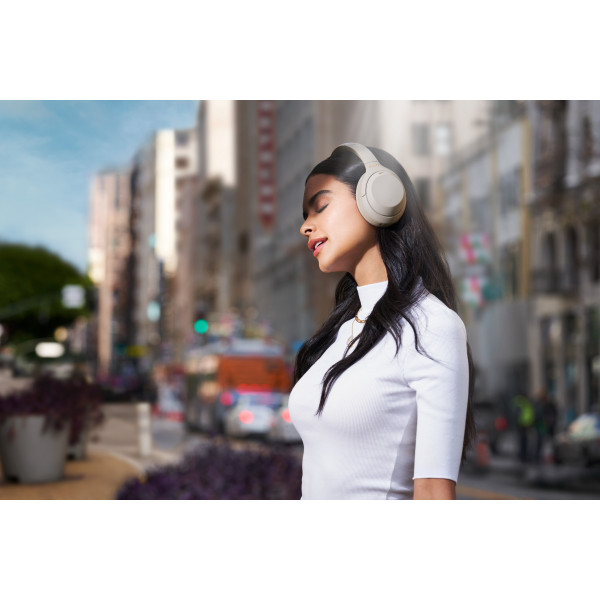 Фото - Навушники повнорозмірні бездротові Sony WH-1000XM4 Platinum Silver