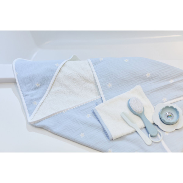 Фото - Рушник-куточок бамбукове дитяче Childhome 80x80 Flower Blue (CCBCMBF)