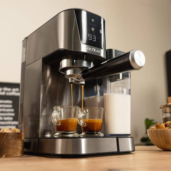 Фото - Кавоварка ріжкова Cecotec Power Espresso 20 Cream (CCTC-00651)