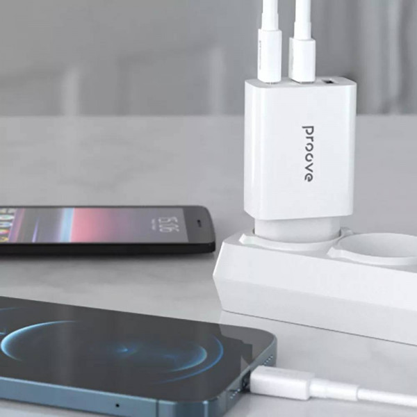 Фото - Мережевий зарядний пристрій Proove Rapid 30W (2 USB + Type-C White (483950003)