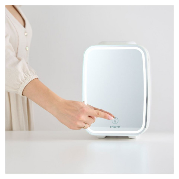 Фото - Холодильник для хранения косметики MPM MPM-04-CK-01