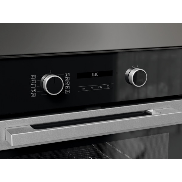 Фото - Духова шафа Miele H 2861 B Clean Steel