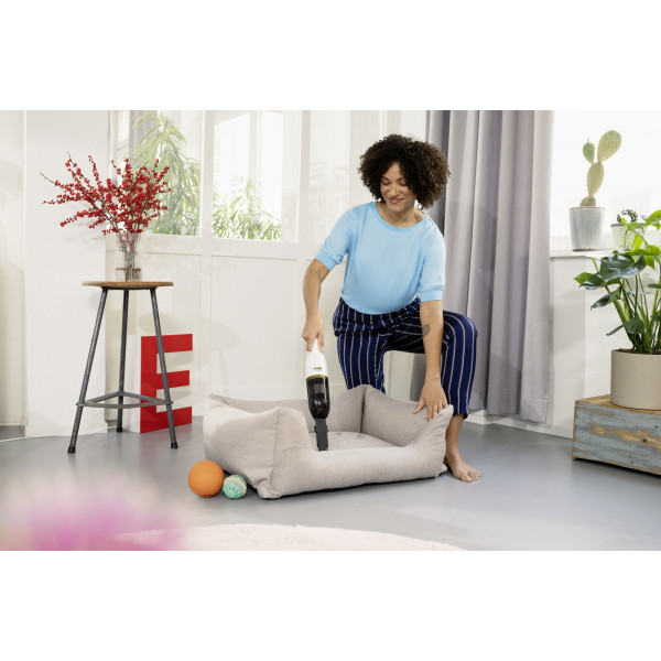 Фото - Пылесос ручной для дома Karcher CVH 2 (1.198-330.0)