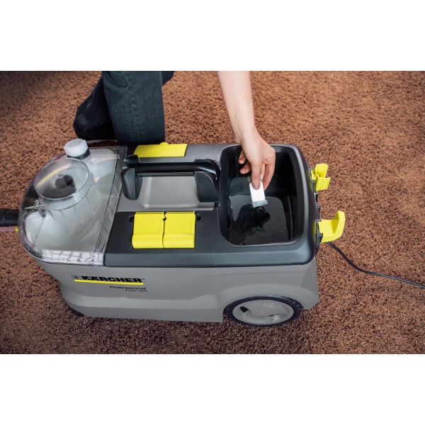 Фото - Засіб для чищення універсальний Karcher у таблетках Karcher RM 760 16 шт. (6.295-850.0)