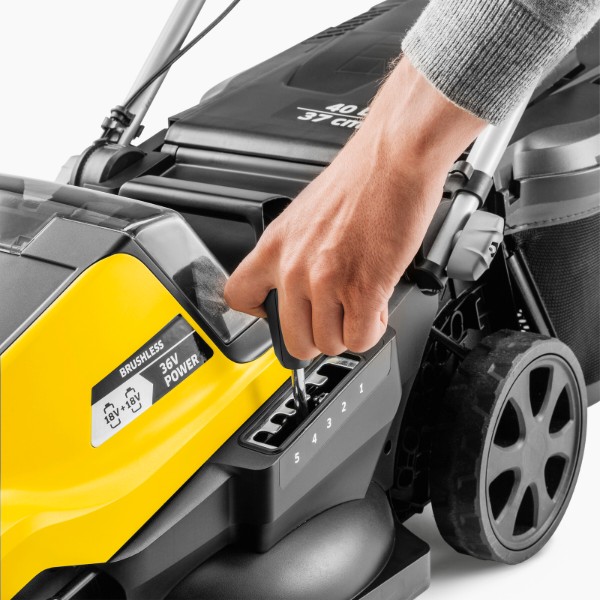 Фото - Газонокосарка акумуляторна Karcher LMO 4-18 Dual (1.445-420.0)