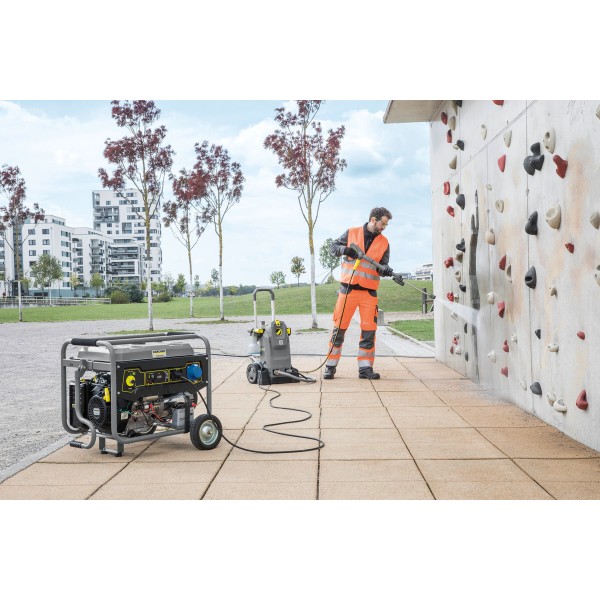 Фото - Генератор бензиновий Karcher PGG 6/1, 230В, max 5.5кВт, 13л.с. (1.042-208.0)