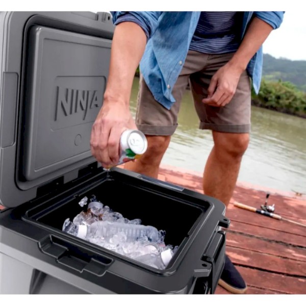 Фото - Термобокс Ninja FrostVault 28L Hard Coole (FB230EUGY)